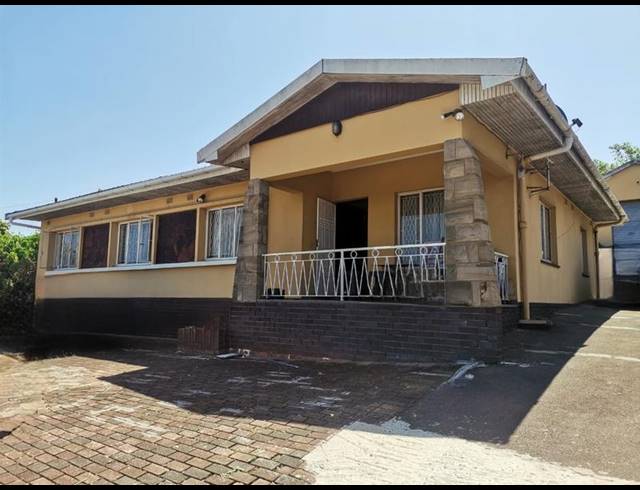 4 BEDROOM PROPERTY TO RENT IN RESERVOIR HILLS